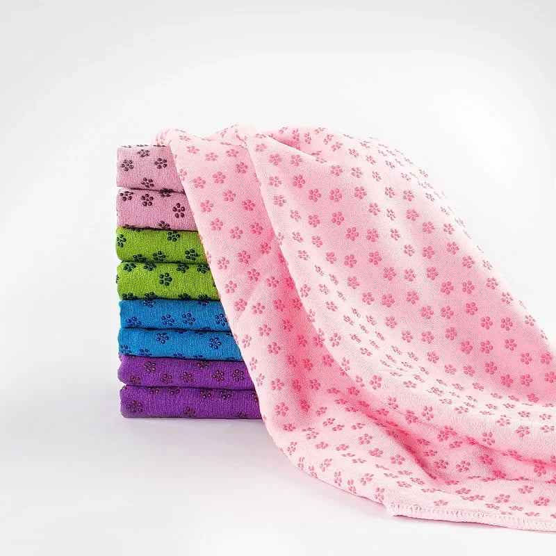 Non Slip Hot Yoga Towel Pilates Mat Yoga Blanket Sweat Absorbent Portable Fitness Meditation Mat Sports Workout Travel Blanket