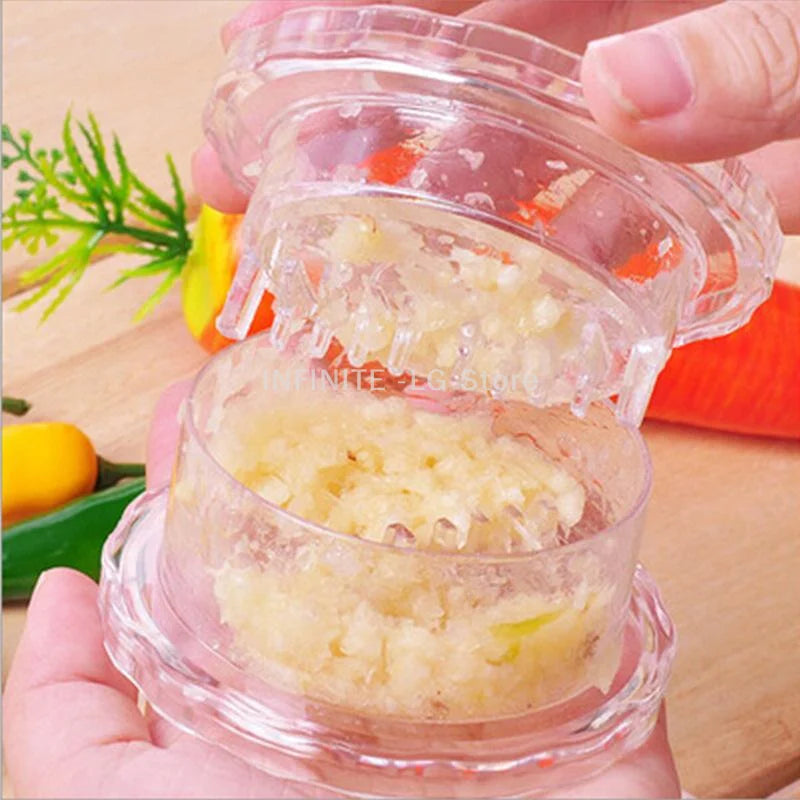 Kitchen Multifunctional Garlic Crusher Manual Garlic Press Roll Crusher Chopper Home Appliance Kitchen Gadgets Accessories