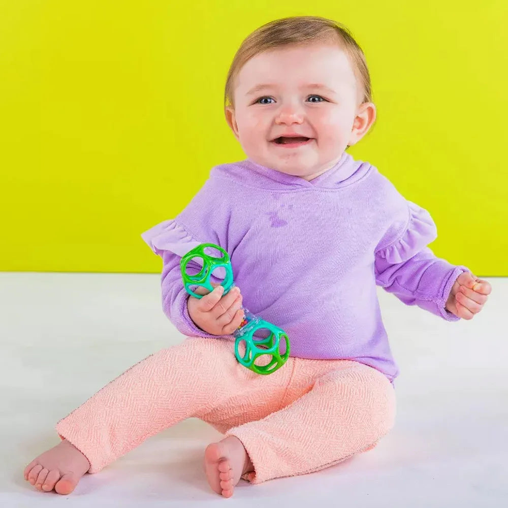 Baby Teether Rattle & Shake Barbell Toy, Ages 3 Months and Up(Random Color）